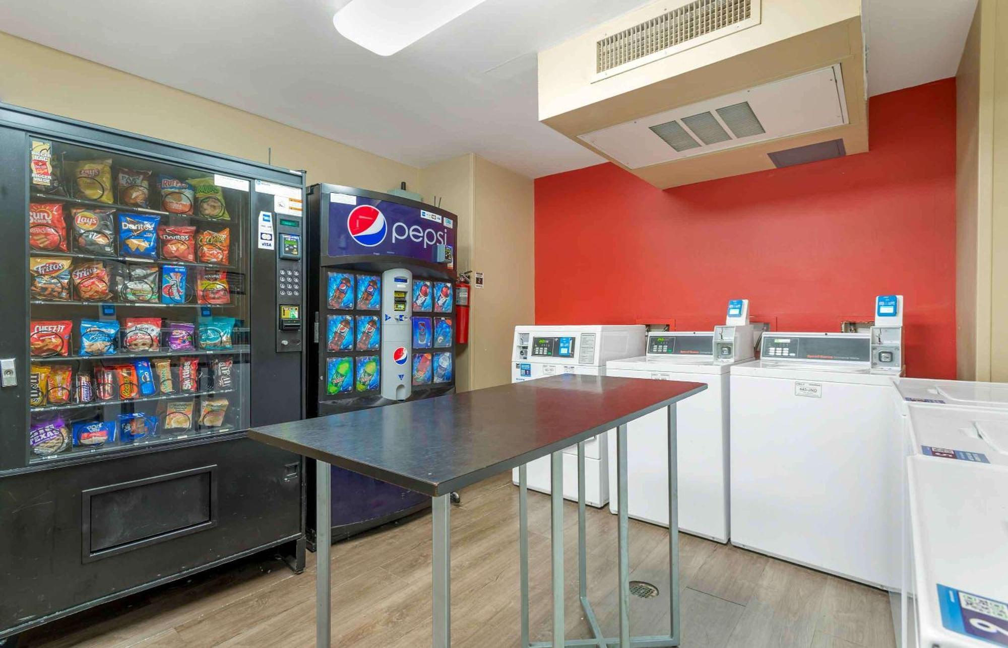 Extended Stay America Suites - Hanover - Parsippany Whippany Exteriör bild